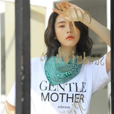 Znakomite jedwabne akcesoria